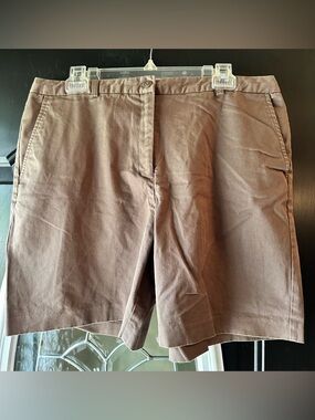 Size 16 Kim Rogers Brown Women's Casual Button Shorts